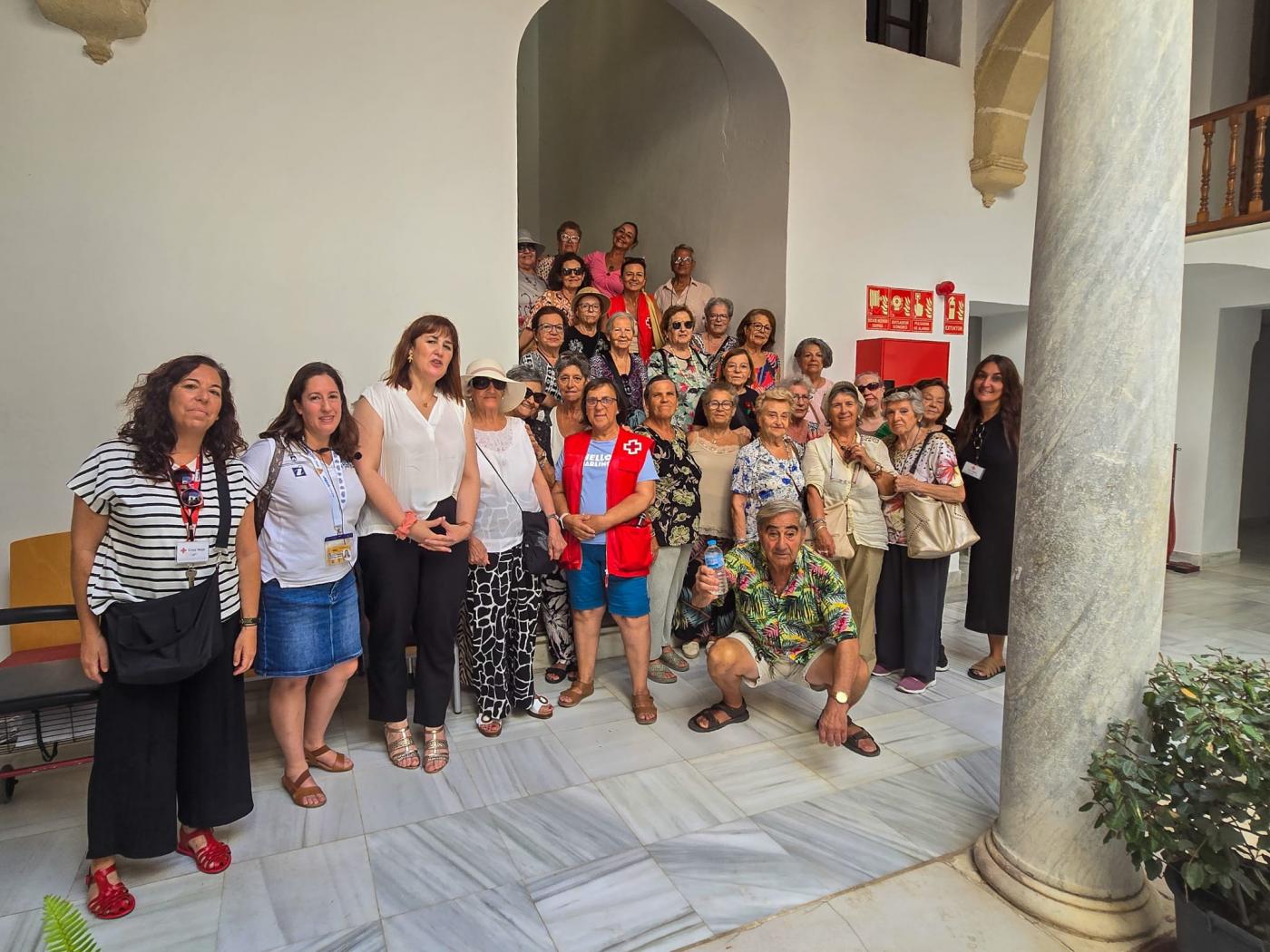 VISITA DE MAYORES DE CRUZ ROJA. - VIVA VISITA DE MAYORES DE CRUZ ROJA. - VIVA