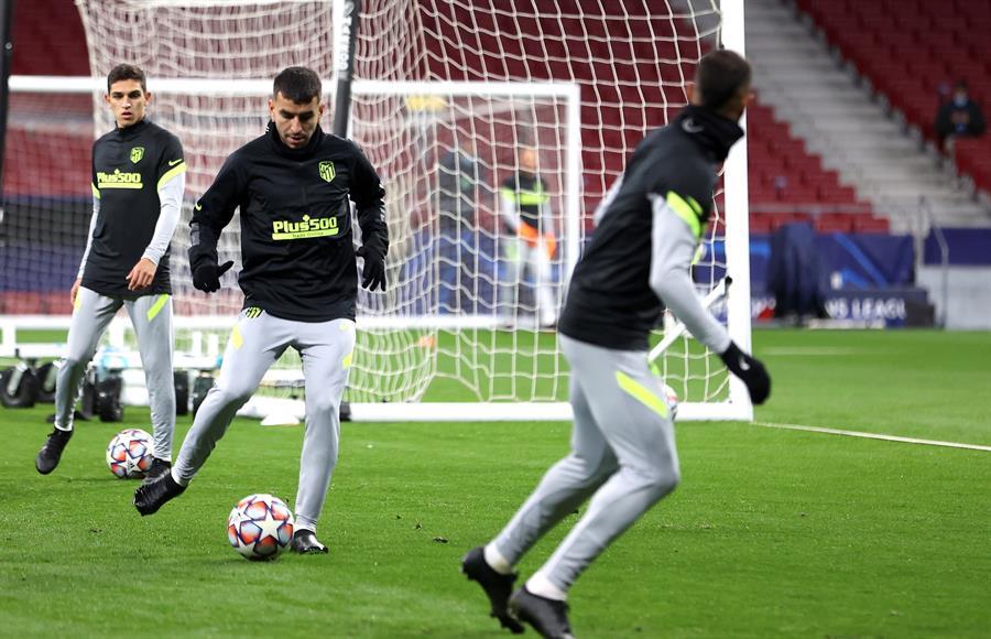 Entrenamiento del Atlético. EFE Entrenamiento del Atlético. EFE