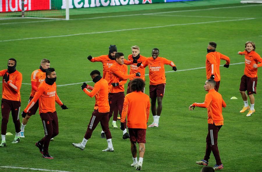 Entrenamiento del Real Madrid. EFE Entrenamiento del Real Madrid. EFE