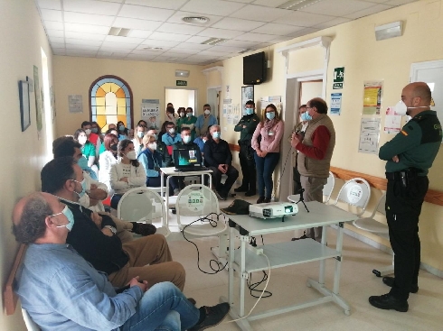 El Distrito Córdoba y Guadalquivir forma a profesionales en materia de agresiones