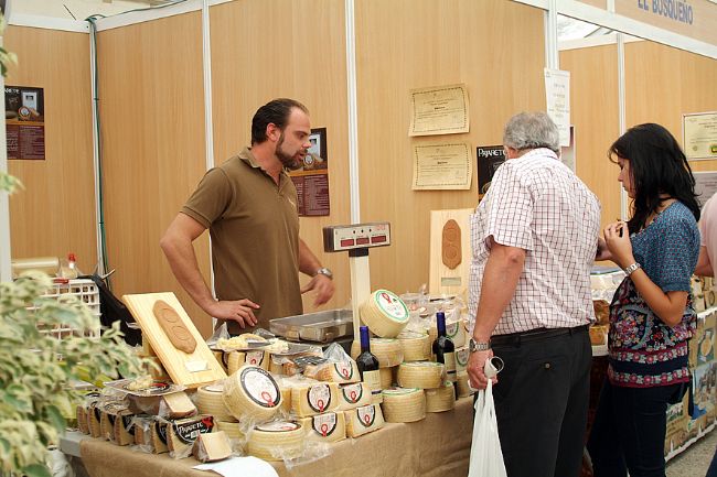 Feria del queso. Guadalteba