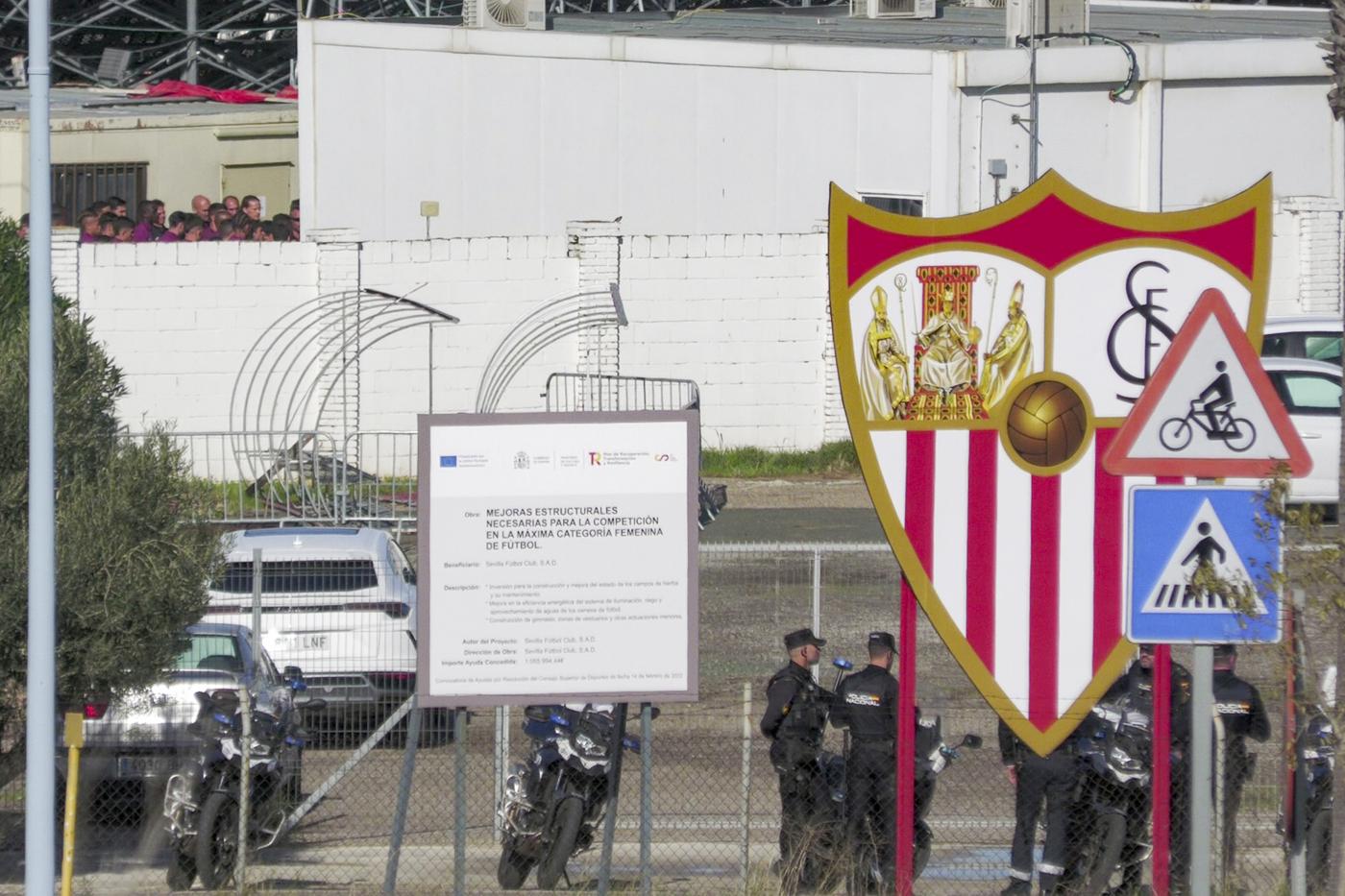 El grupo de Biris. Efe