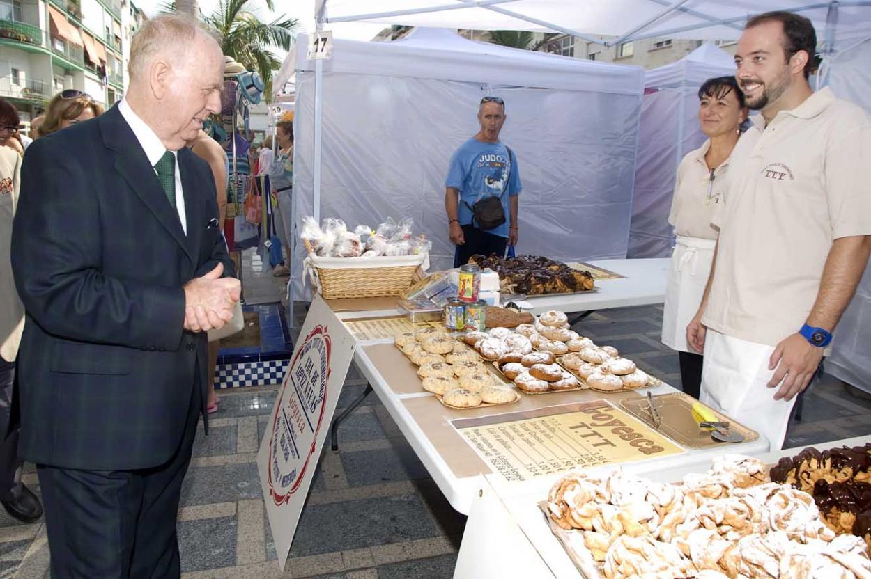 Inauguración mercadillo urbano Rohu