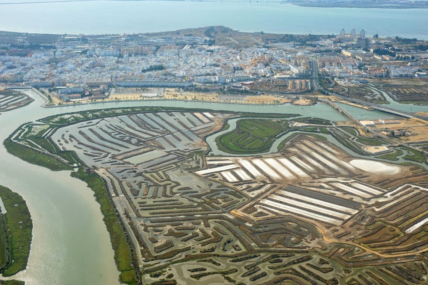 Paso decisivo para hacer posible la puesta en valor de las salinas de San Fernando