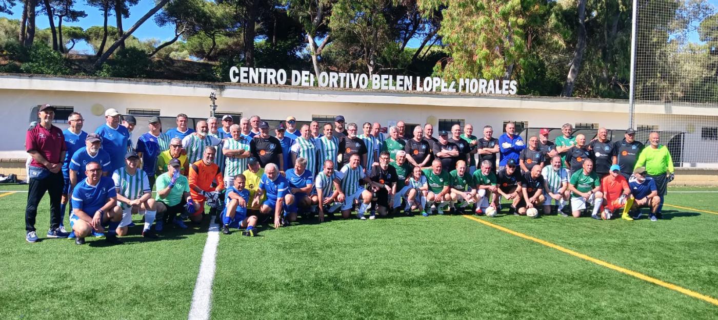 Foto de familia.  - A.I.