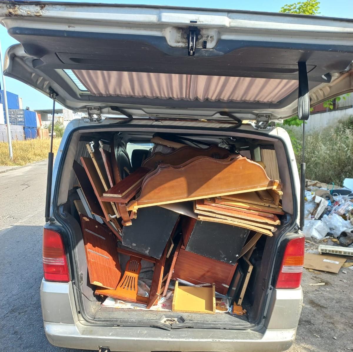 Vehículos interceptados en los polígonos industriales de Algeciras - A.I.