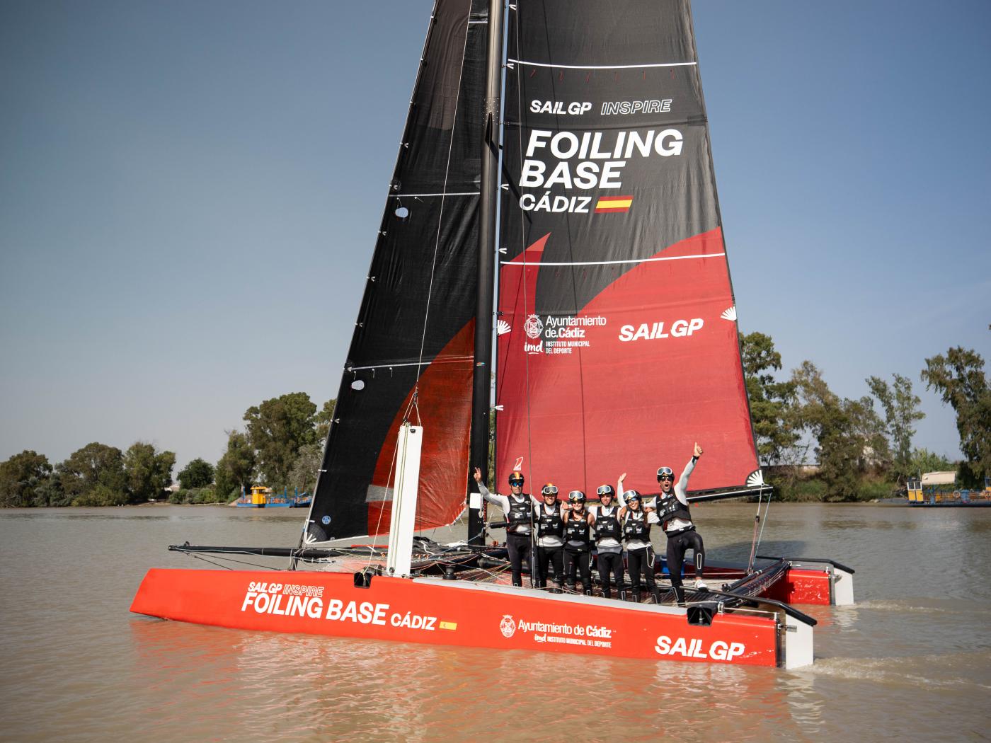 Foiling Base Cádiz, en el LIX Ascenso Internacional del Guadalquivir. FBC