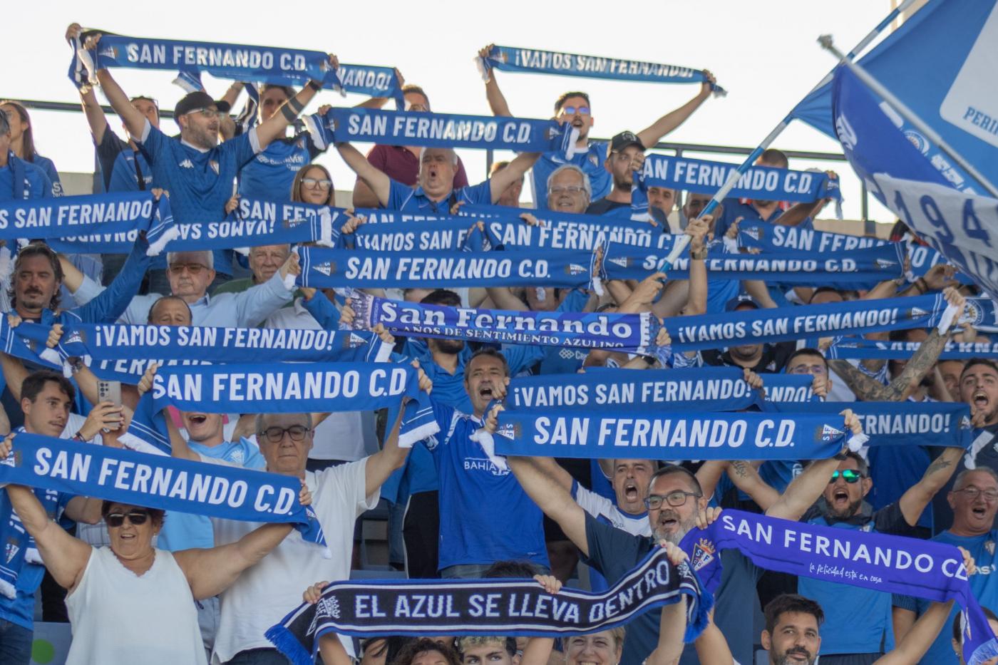La incertidumbre crece entre la afición.  - SFCD