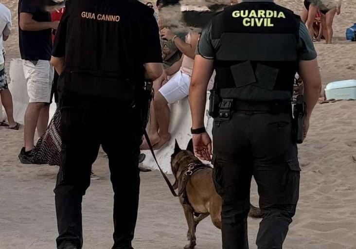 Doce actas por tenencia de sustancias estupefacientes en Zahara de los Atunes y Los Caños