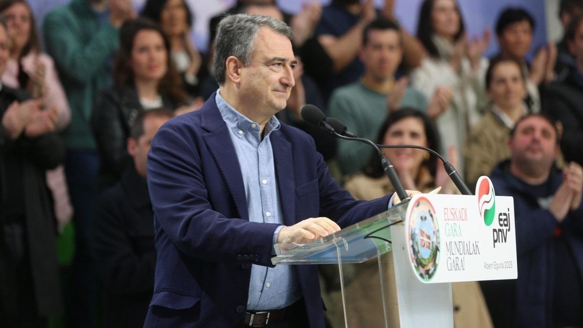 PNV piensa que el PSOE debe demostrar que solo estaban implicados Cerdán, Ábalos y Koldo