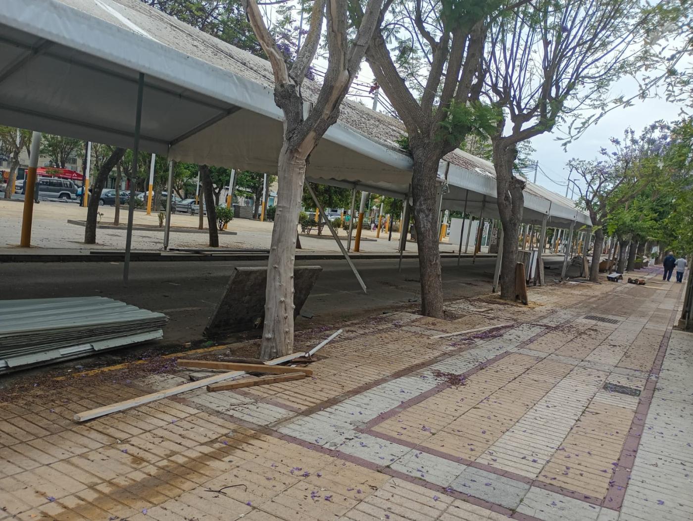Los vecinos estallan por la Feria de la Manzanilla: “Falta voluntad para trasladarla”