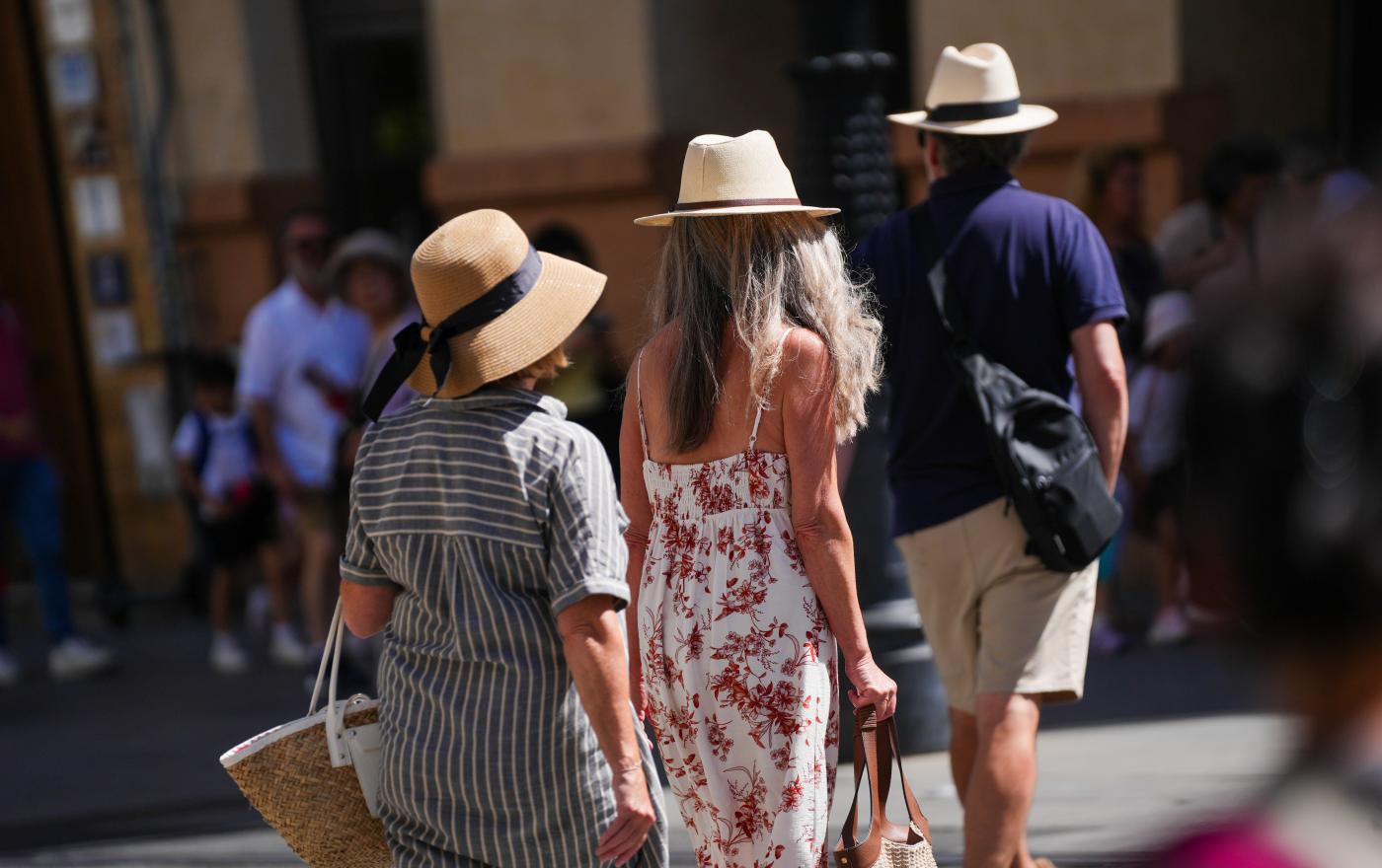 Los andaluces gastarán una media de 981 euros en vacaciones de verano: un 8% menos