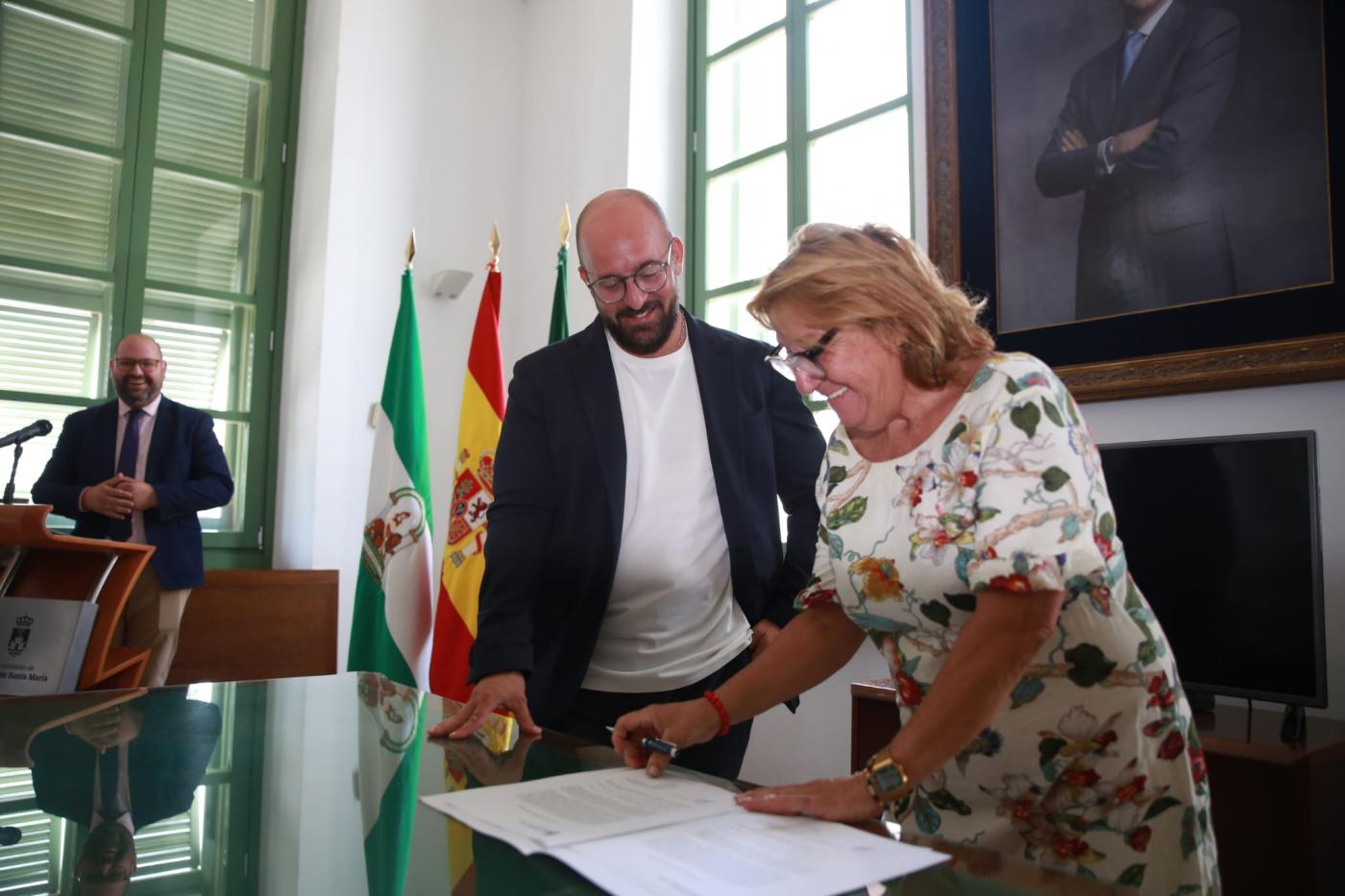 Culminado el proceso de estabilización de 64 empleados municipales