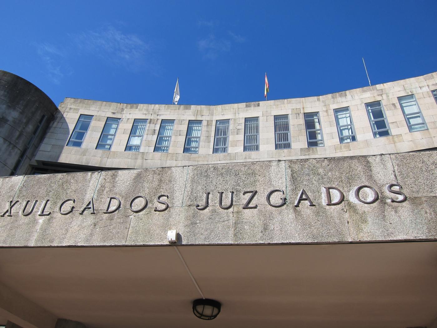 El acusado de abuso sexual en Santiago contradice el relato de la víctima