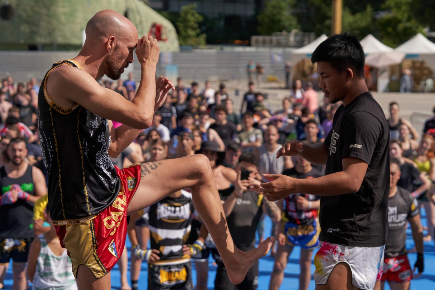Carlos Coello conquista Madrid con el espíritu de Cádiz en el Thai Festival