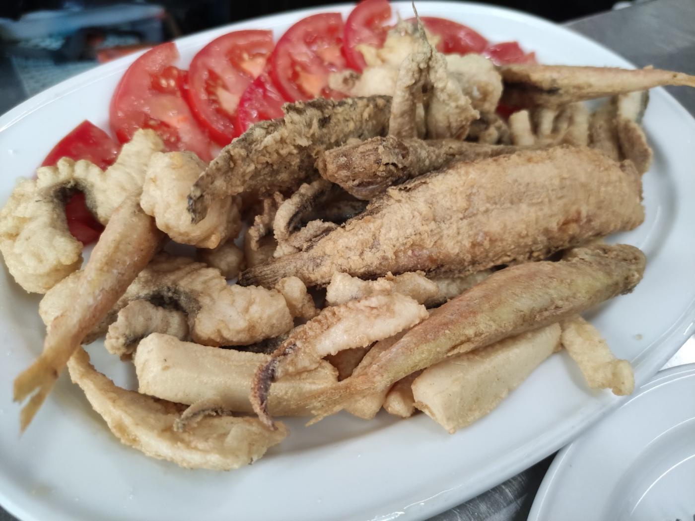El pescaíto frito variado de El Maty