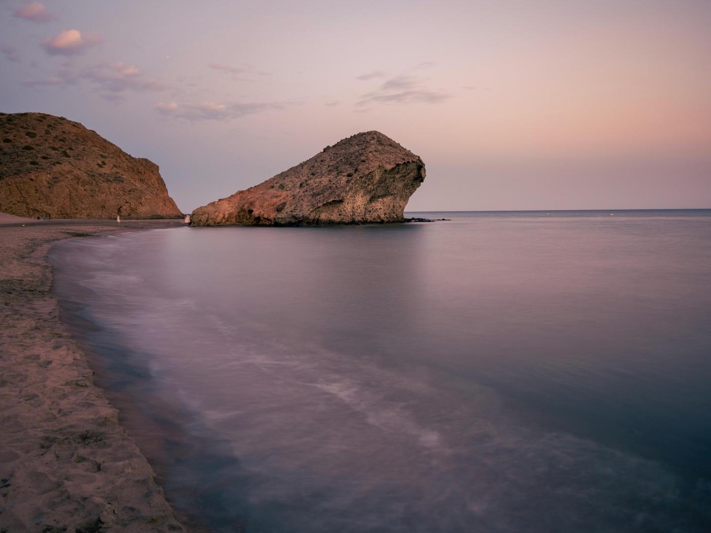 Arrancan las restricciones para entrar en coche a playas y calas naturales de Cabo de Gata