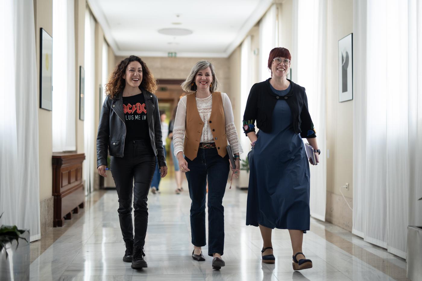 Las diputadas de Sumar Aina Calvo, Verónica Martínez y Águeda Micó. - Alejandro Martínez Vélez / Europa Press