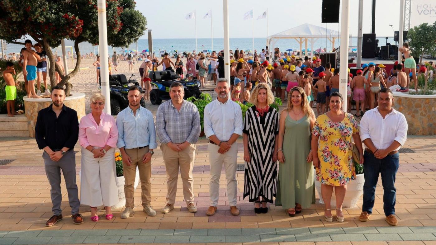 Música, deporte e izada de banderas para dar la bienvenida al verano en la Costilla