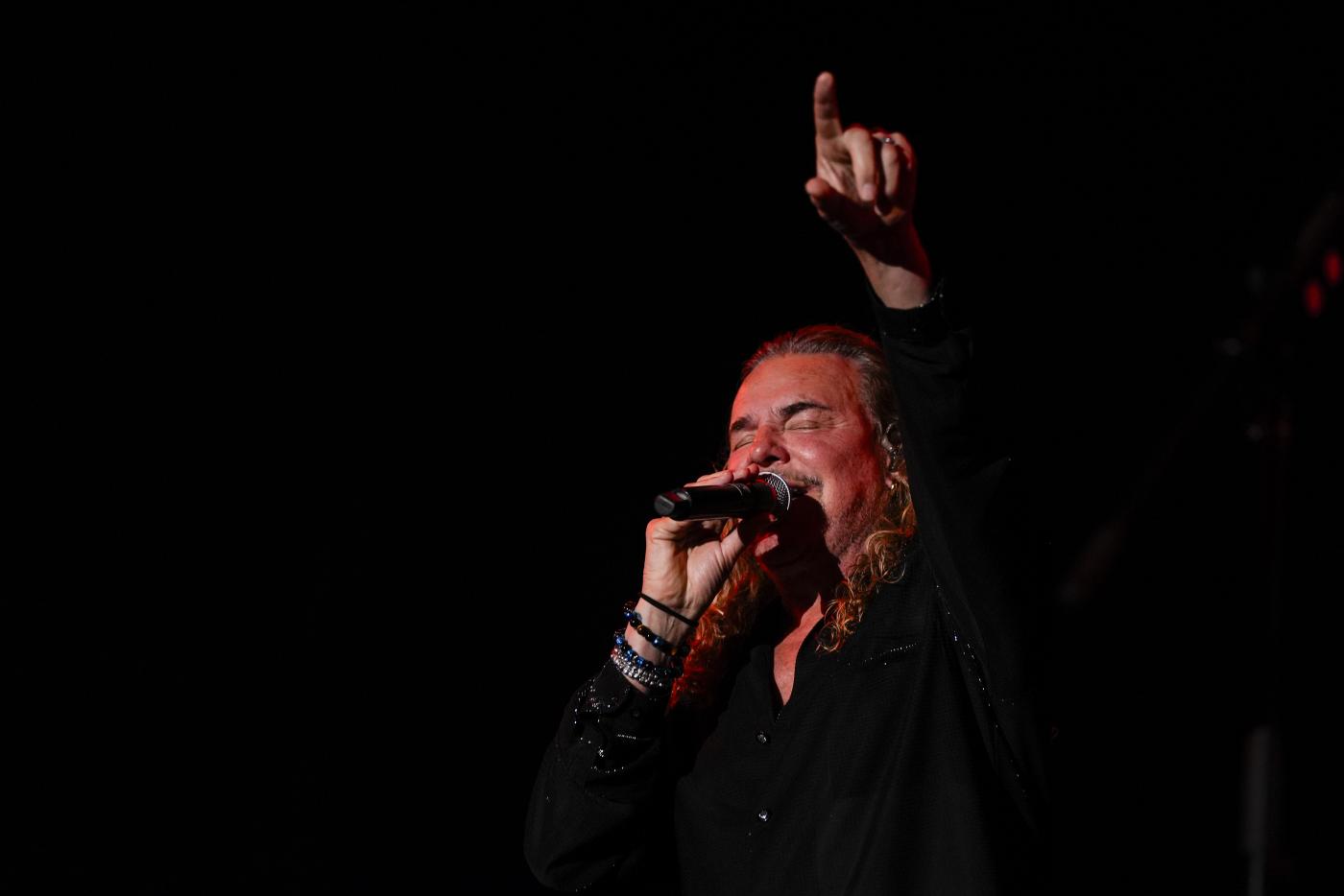 Maná y su alegato antiarmamento desde su concierto soñado en la Plaza de España