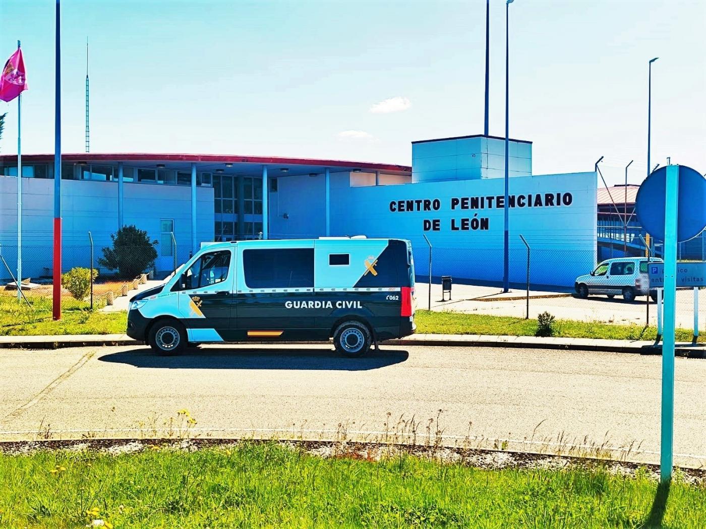 Frustran la fuga de un peligroso preso en León y desarticulan un clan criminal 