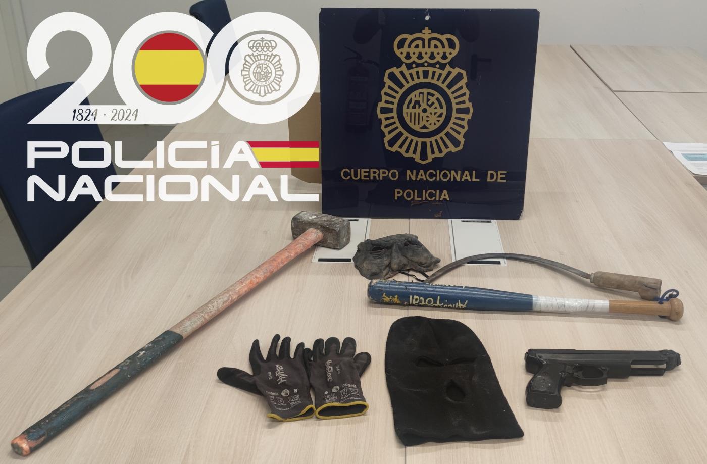 Cae un trío de ladrones que usaban para intimidar una pistola simulada