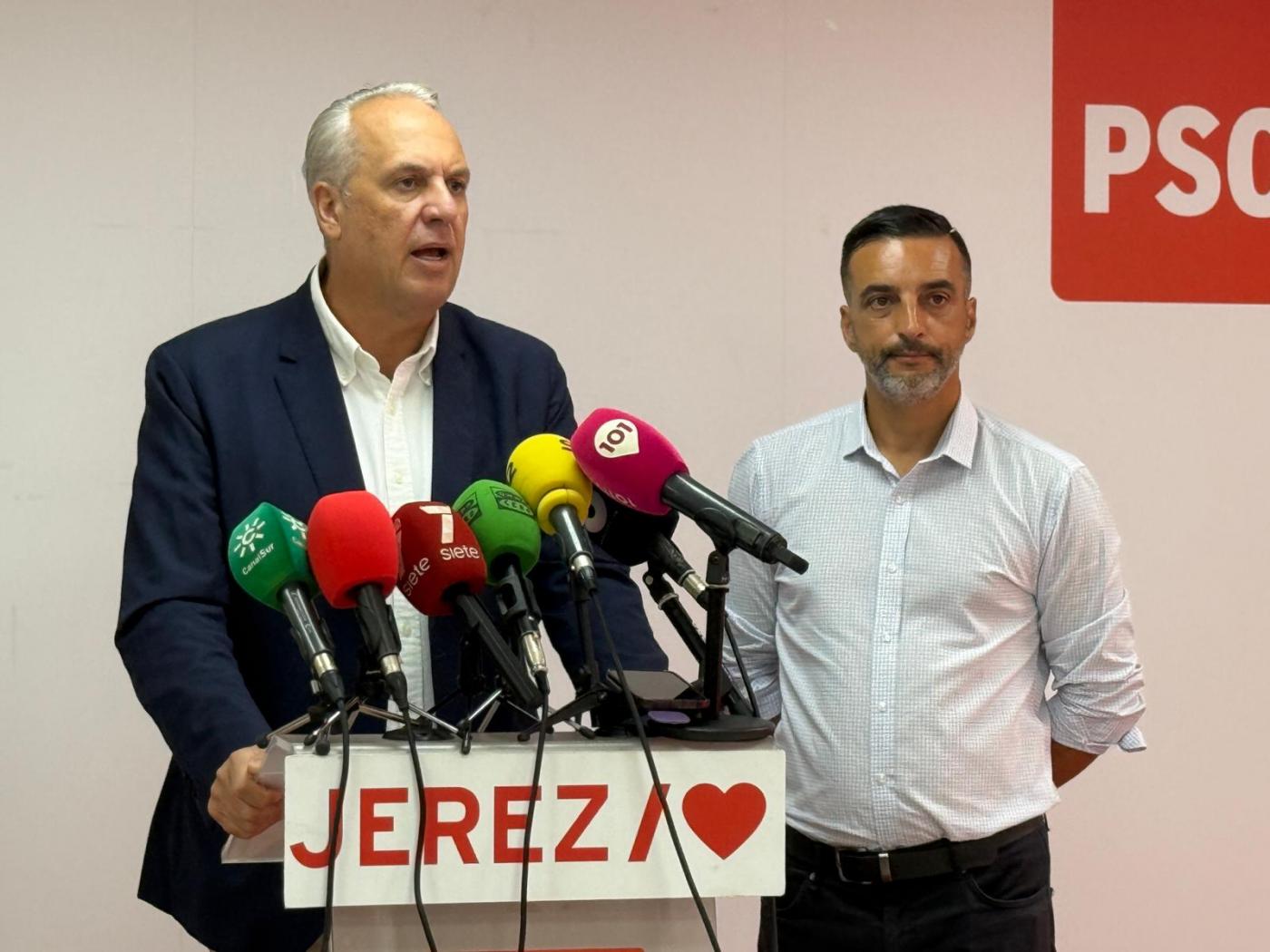 Ruiz Boix acusa a la alcaldesa de Jerez de ser una 