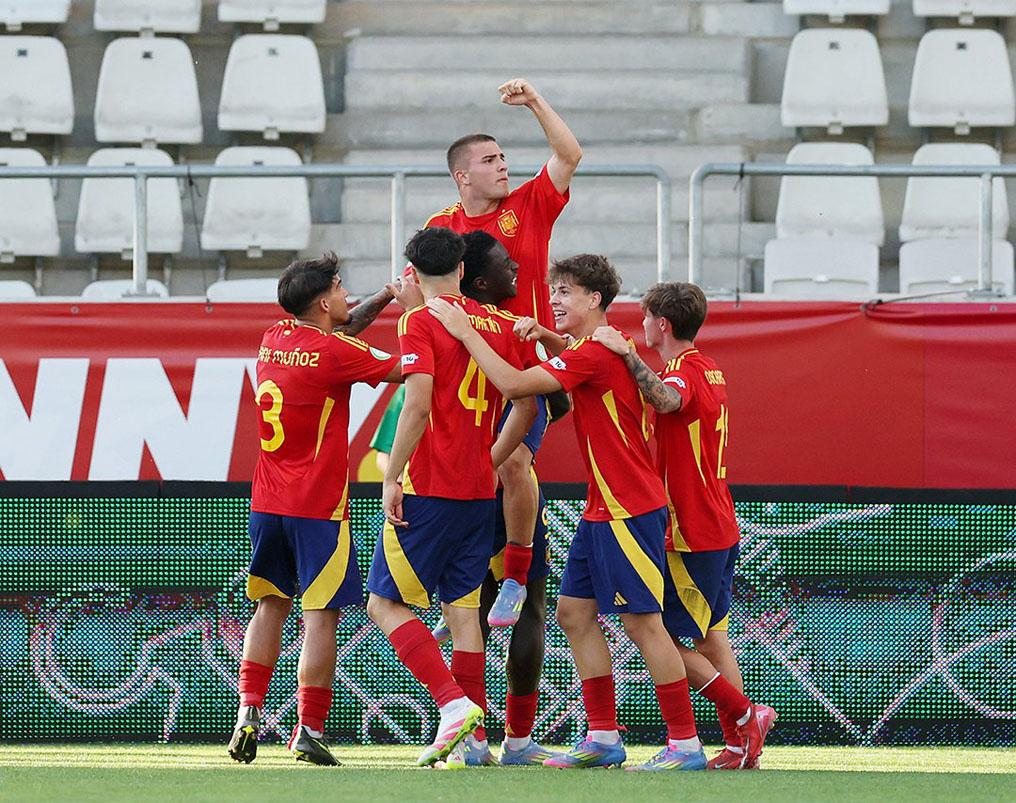 Pablo García mete a España sub19 en la final del Europeo