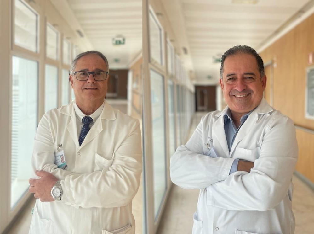 Los doctores Rafael Espino y  Andrés Osuna. - QUIRÓNSALUD