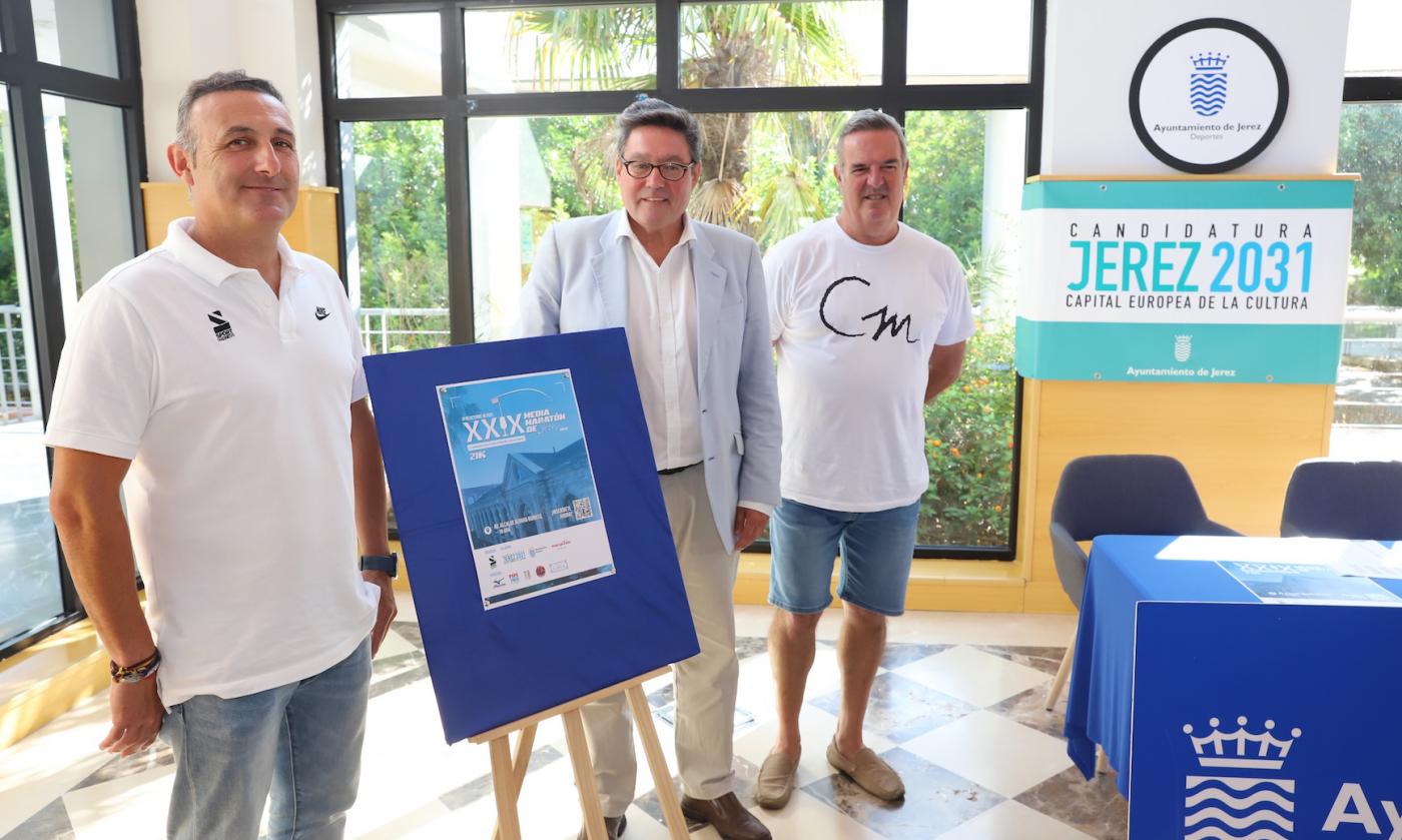 Imagen de la presentación de la Media Maratón. - jerez.es
