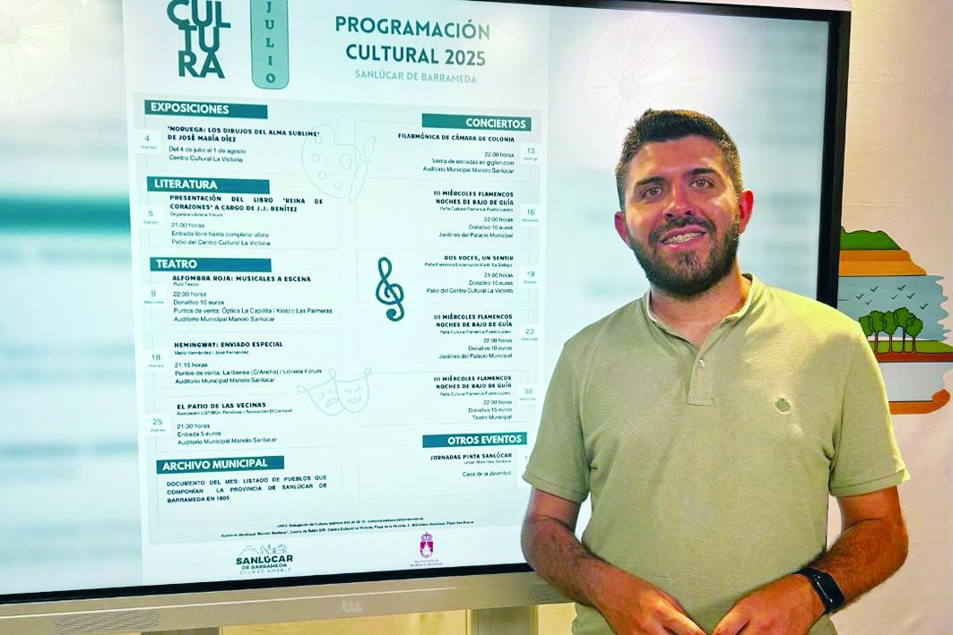 Narciso Vital, Delegado de Cultura, en la presentación - AI