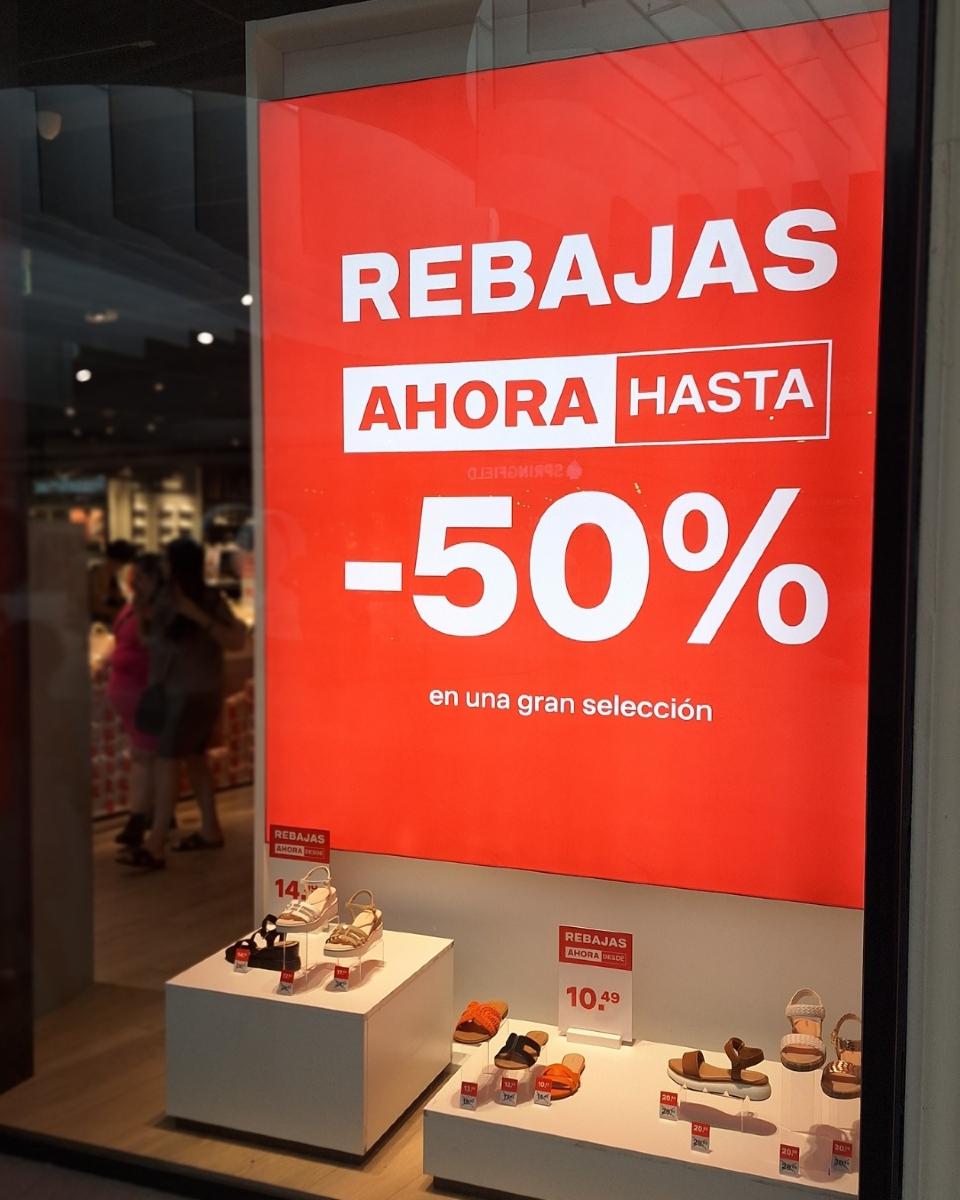 Los jiennenses gastarán entre 80 y 100 euros de media en las rebajas de verano
