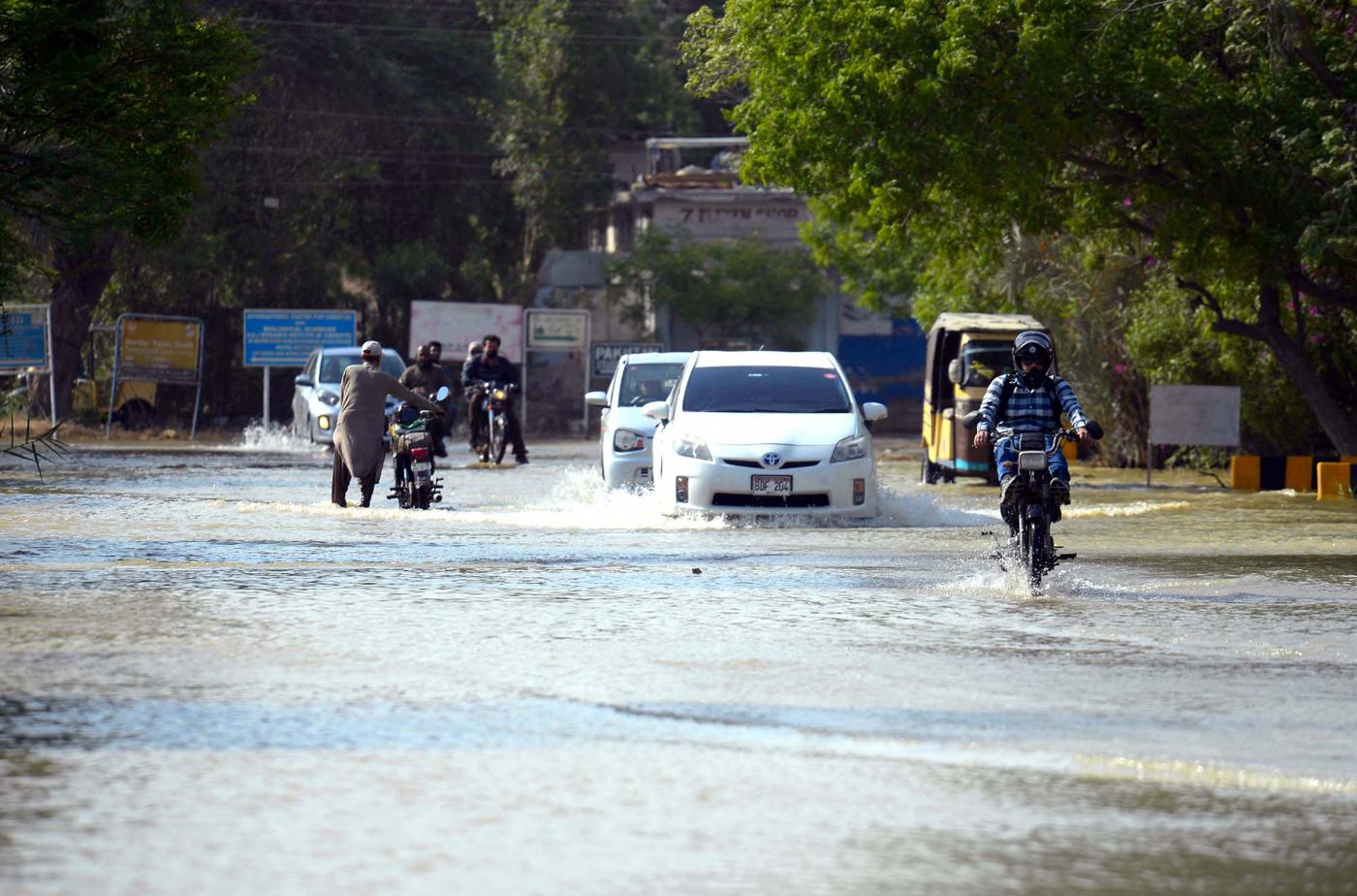 Ascienden los muertos por las fuertes lluvias e inundaciones en Pakistán