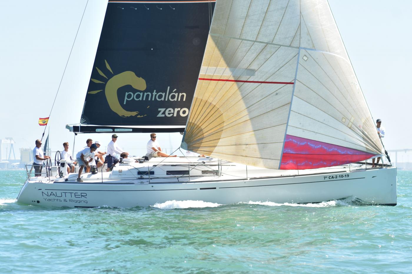 ‘Pantalán Zero’ de Jorge Domenech gana la XVIII Regata Amigos de la Vela, Avante Canasta 