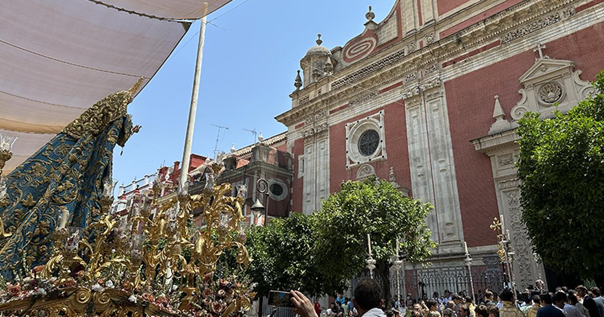 La Virgen del Rocío llega al Salvador para comenzar los días de su Coronación Canónica 