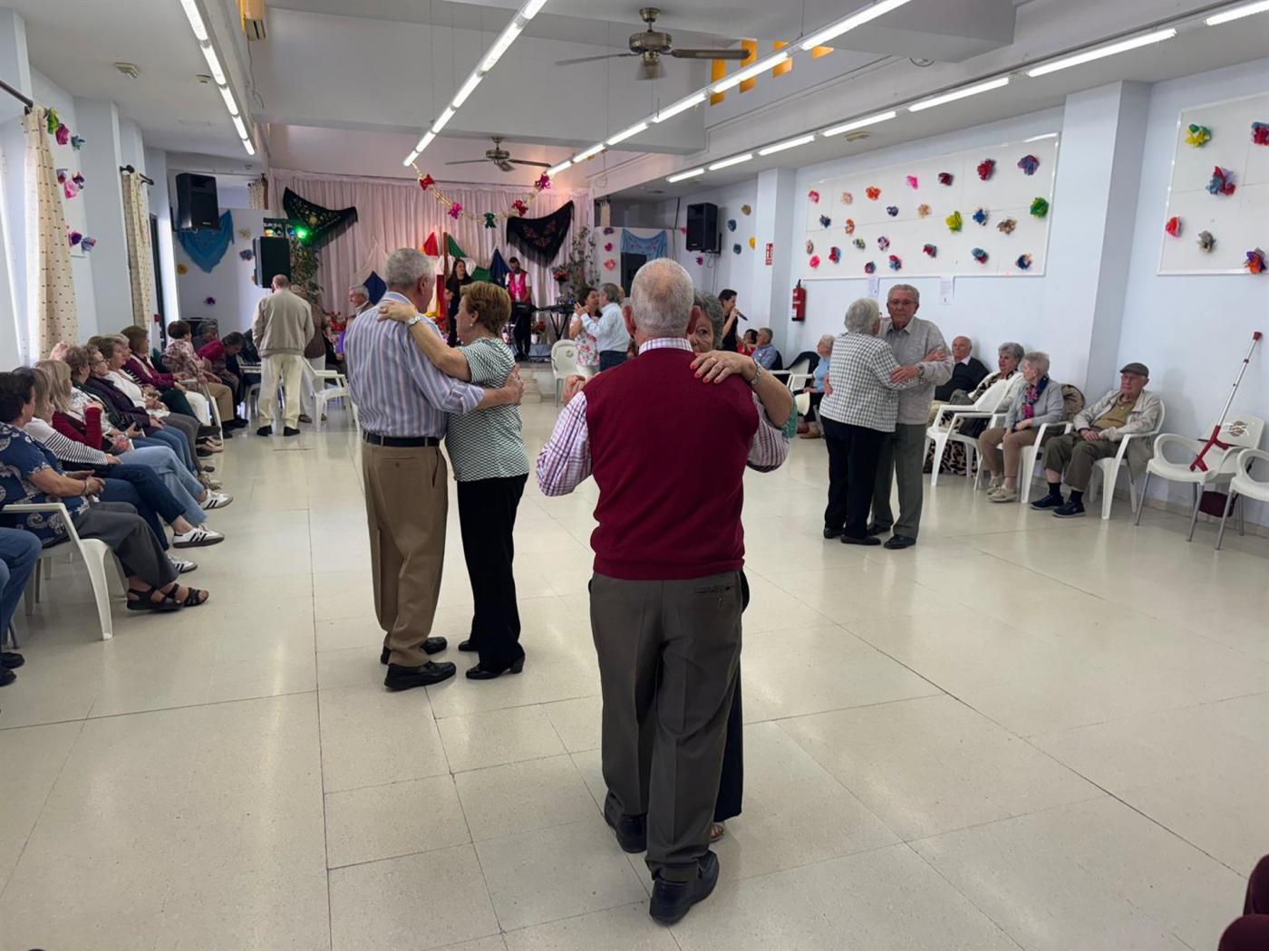 Usuarios del centro social Cristina Pinedo de Huelva. - Ayto Huelva