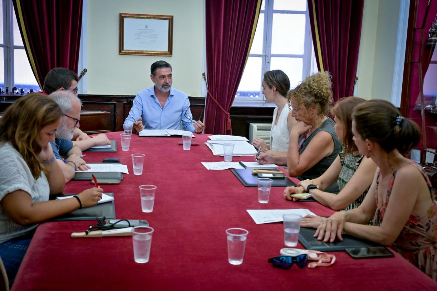 Reunión del Consejo Escolar Municipal de este lunes.  - VIVA