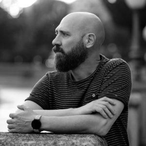 Javier Gilabert es elegido ganador del XIII Certamen de Poesía 'Ángel García López'