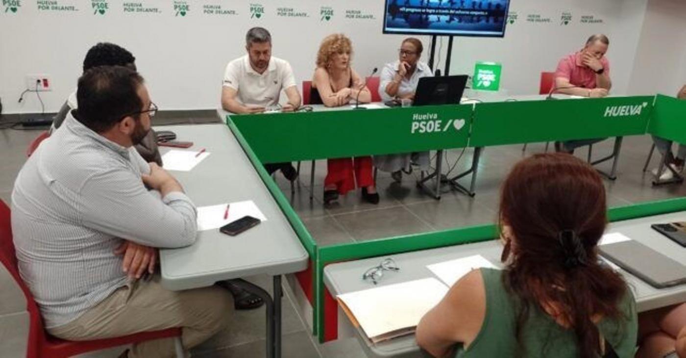 El PSOE Huelva pone en marcha una mesa cívica de observación y prospección de migraciones
