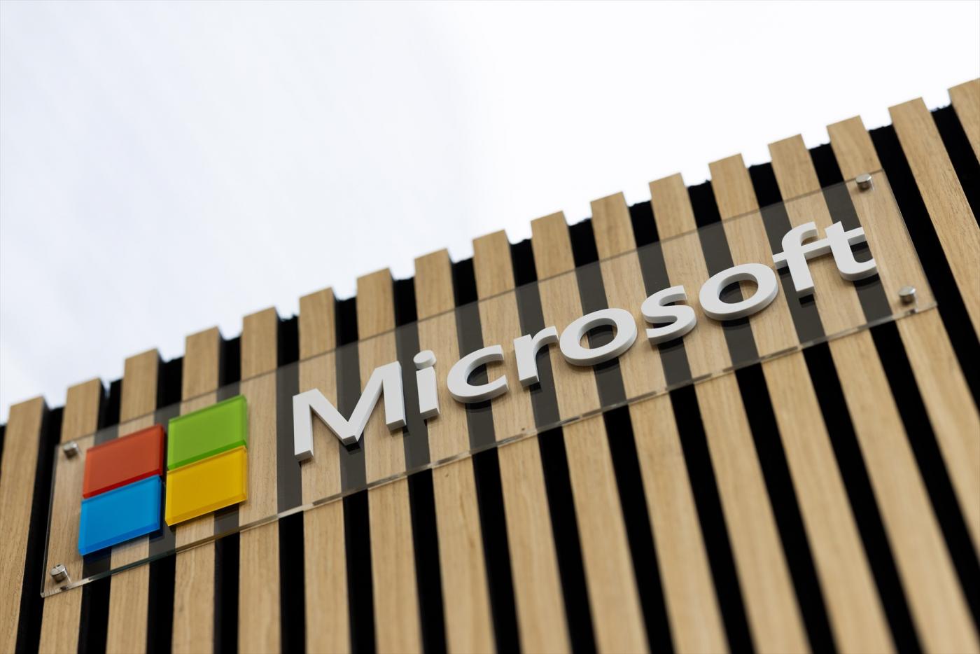 Microsoft. - 