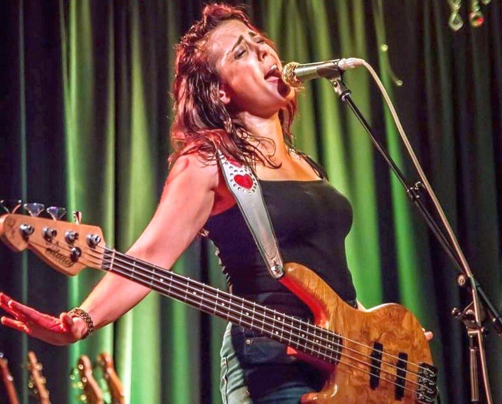 Danielle Nicole llega a Chiclana para presentar su nuevo disco en el Teatro Moderno