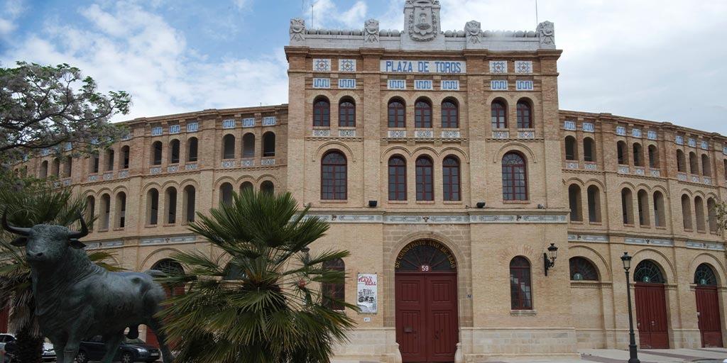 VOX acusa al gobierno local de “poner en peligro la temporada taurina” 