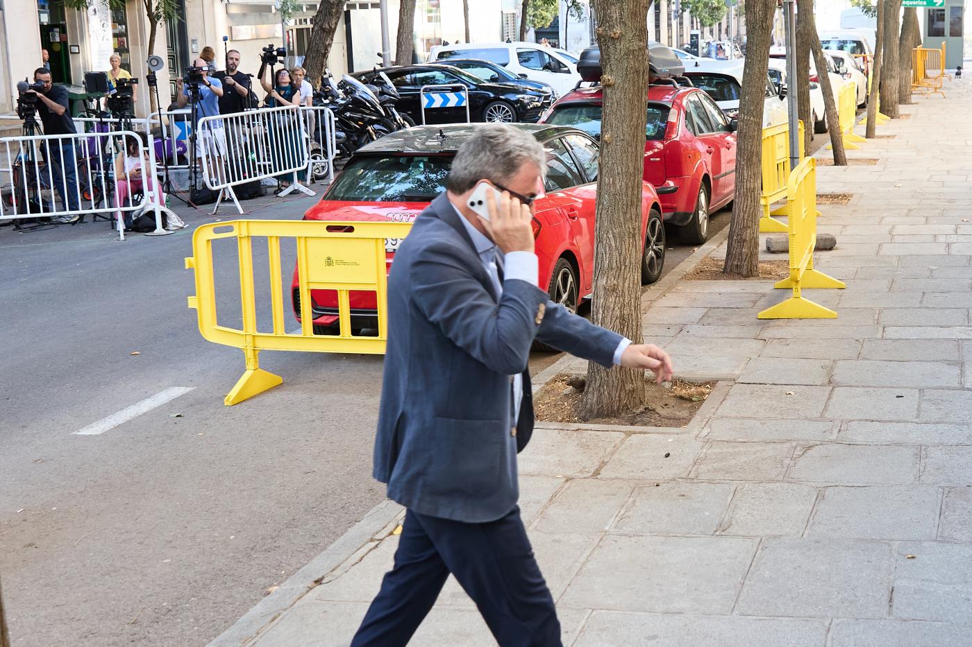Antxón niega mordidas, desvincula a Cerdán de Servinabar y reconoce pagos a Koldo García