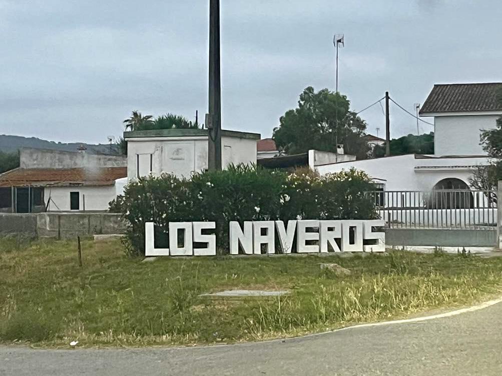  El alcalde de Vejer reclama a Movistar restablecer ya la cobertura móvil en Los Naveros