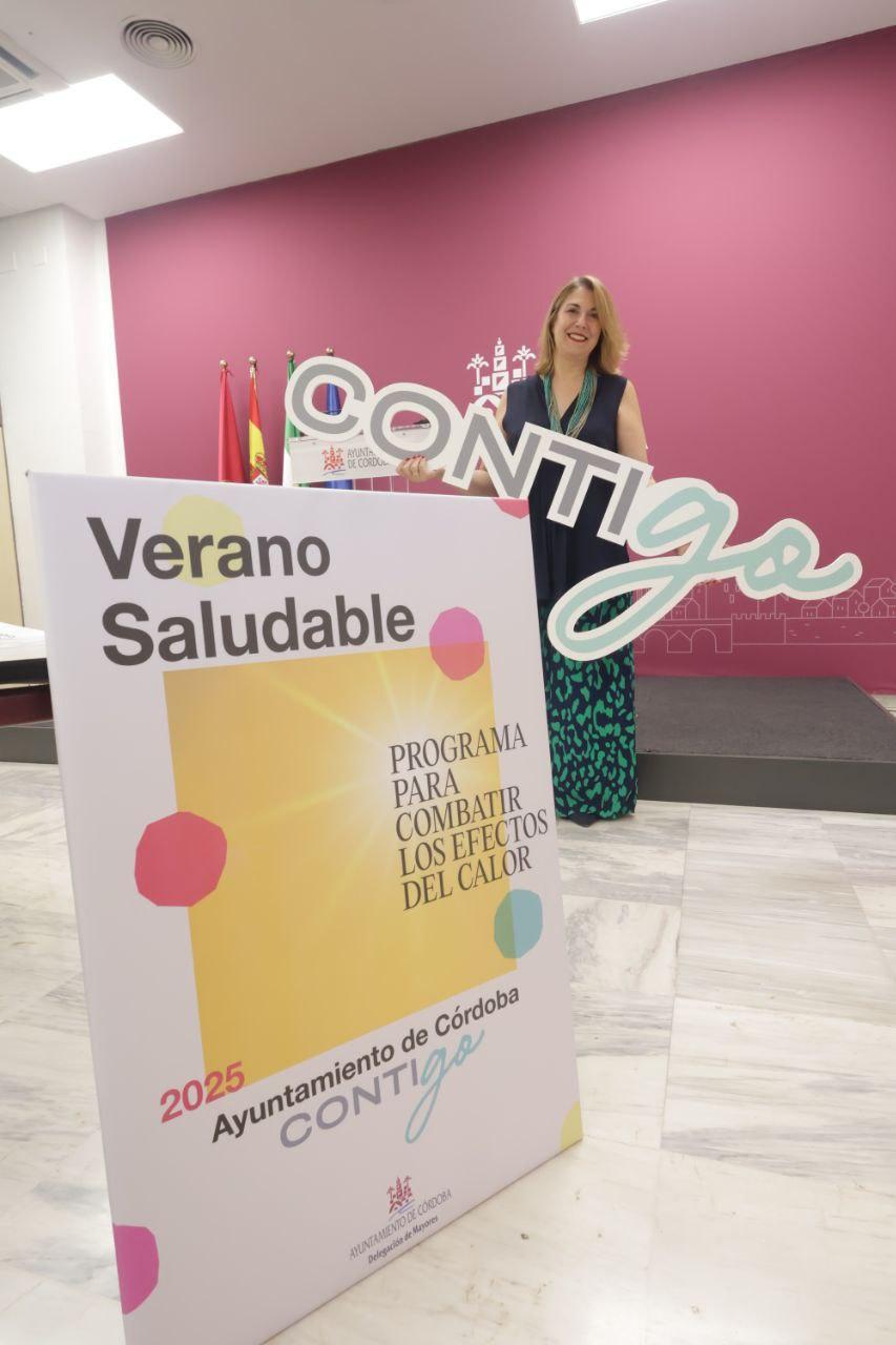 Eva Contador durante la presentación del plan Verano Saludable 2025. - AI