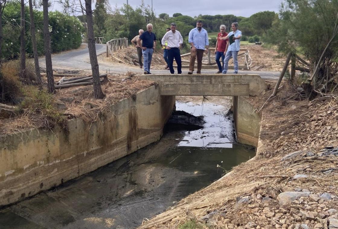 Continúan las obras de adecuación de cauces con la intervención en La Cañada de la Viga
