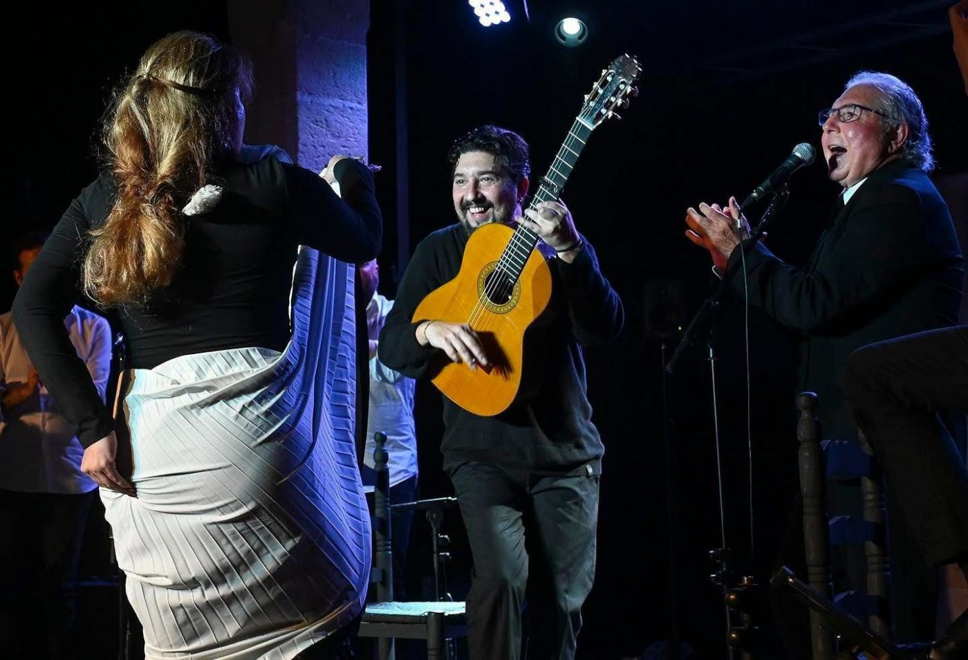 Toni Rey: El cante es el alma del flamenco y la guitarra, su corazón palpitante