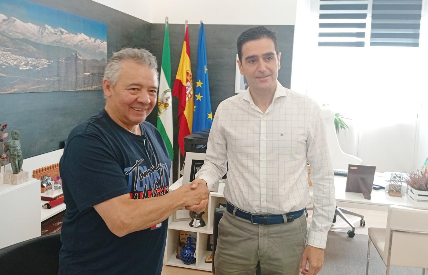 DeAlcalá y Ayuntamiento renuevan su convenio de colaboración