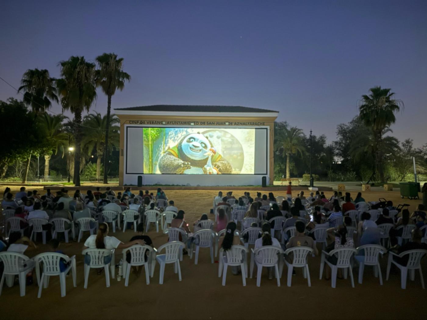 Éxito de público en la primera sesión del cine de verano de San Juan