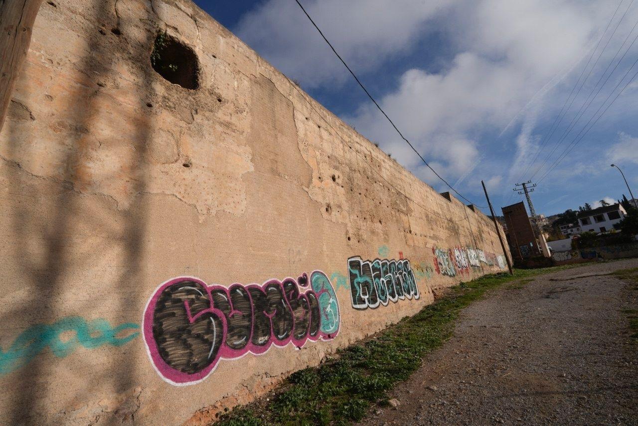 Patrimonio aprueba el adecentamiento del entorno de la muralla Alberzana